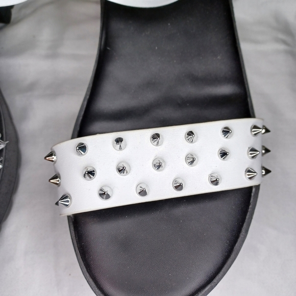 Torrid white studded chunky lug heel sandals - Picture 2 of 13